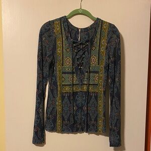 FREE PEOPLE PAISLEY LONG  SLEEVE LACE UP TOP